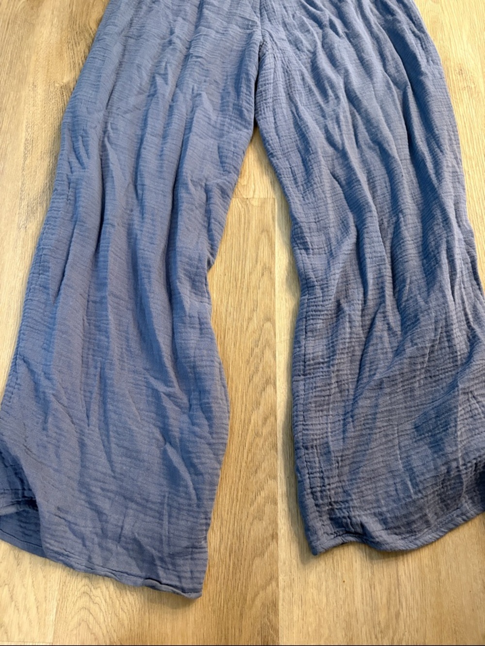 EVEREVE Riley Strapless Gauze Jumpsuit Blue Medium beach summer vacation comfy - Picture 6 of 7